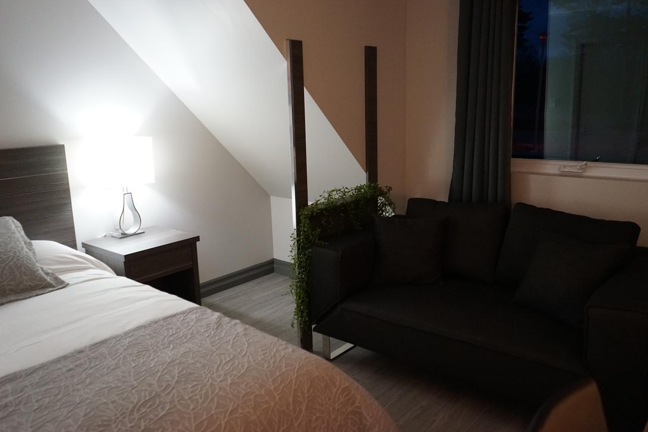 Amber Hotel Grand Bend Bagian luar foto